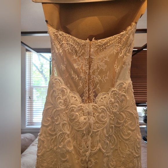 Riki Dalal ARIEL Wedding Dress Lace Mermaid - Picture 10 of 15